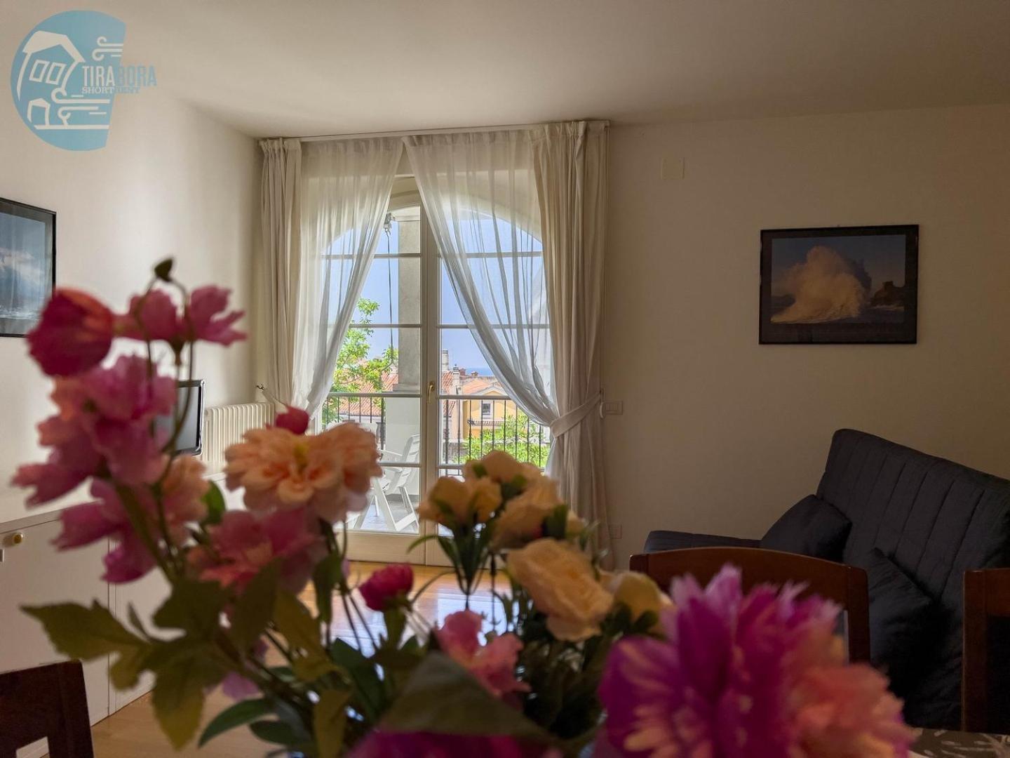 Appartement Cattedrale 5 Tirabora Short Rent à Trieste Extérieur photo